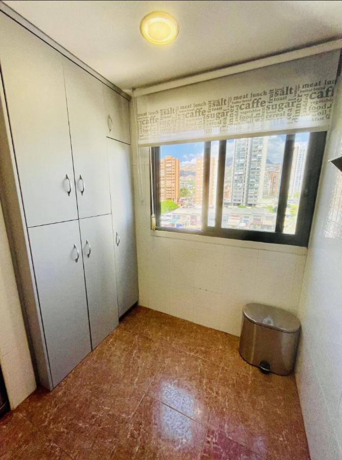 Apartamento Playa De Poniente Benidorm - Torre Dos Calas Eksteriør bilde