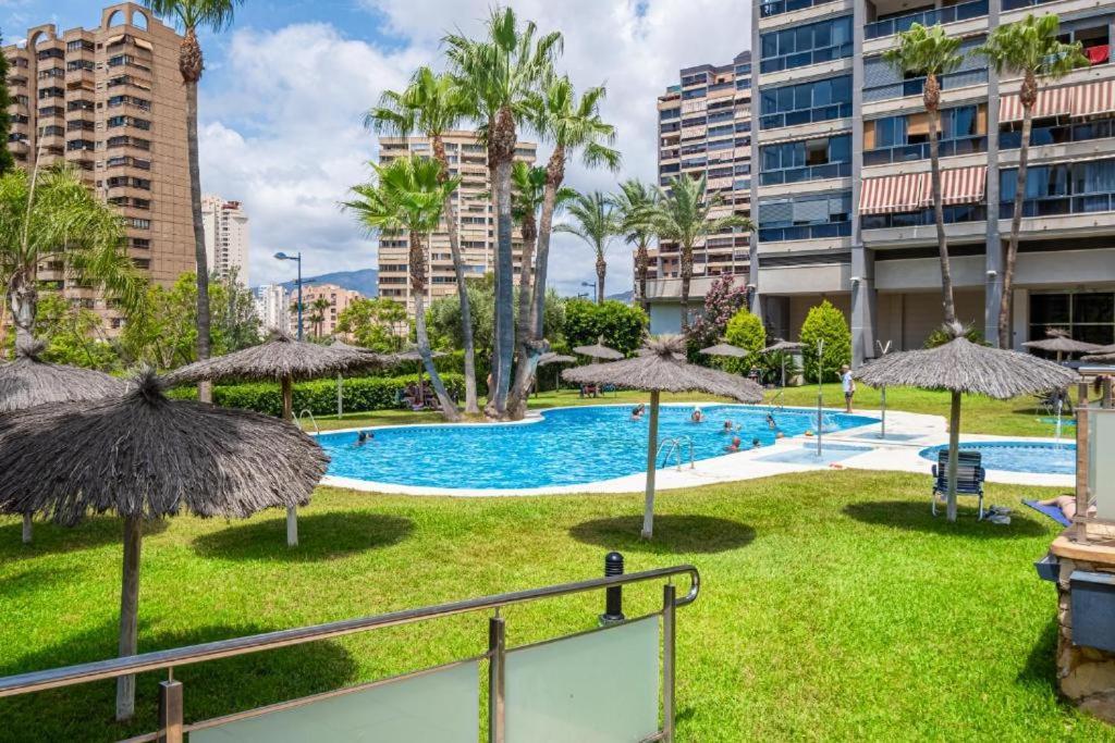 Apartamento Playa De Poniente Benidorm - Torre Dos Calas Eksteriør bilde