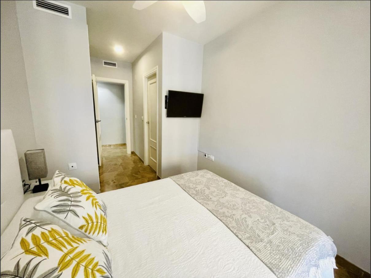 Apartamento Playa De Poniente Benidorm - Torre Dos Calas Eksteriør bilde